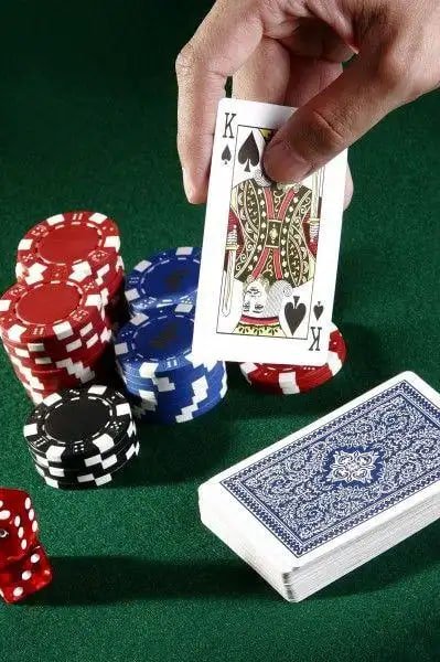 rgn air apk ဂိမ်းလော်ဘီ မြန်မာ ကစားသူ Slots Sportsbook ကစားနေသောပုံ